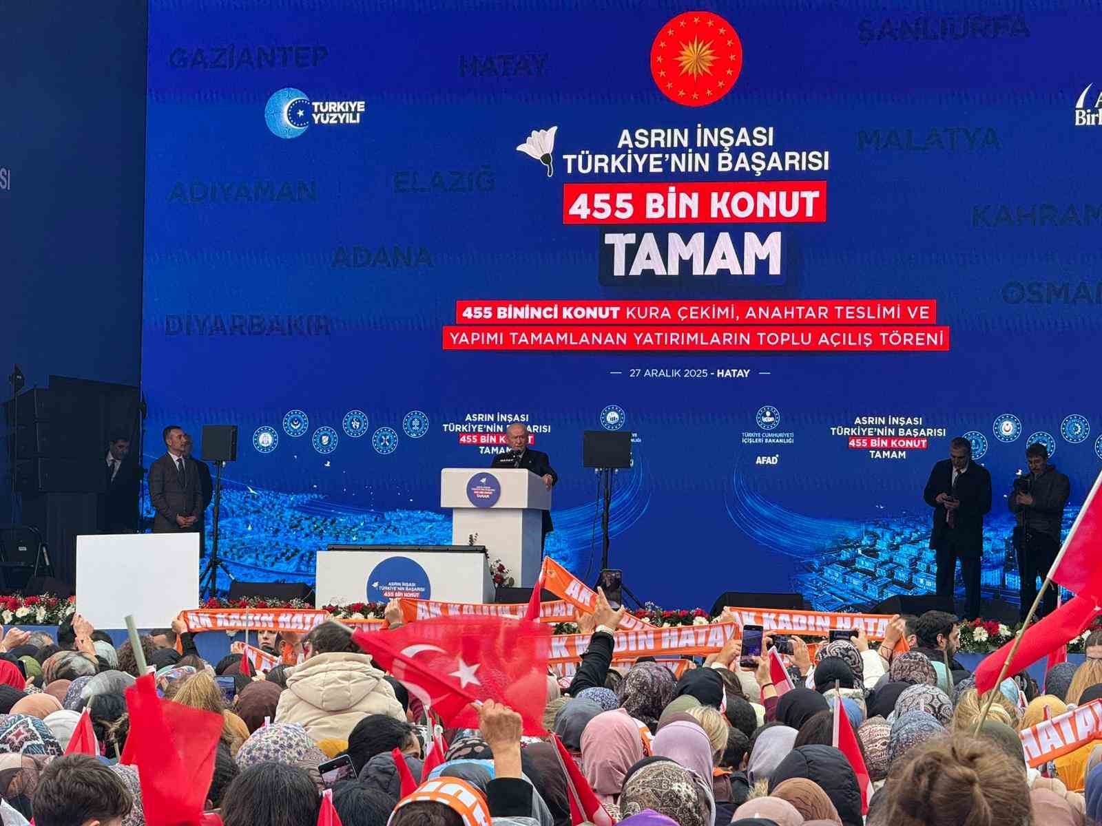 MHP Genel Başkanı Devlet Bahçeli: "Günümüzün Süleyman’ı Recep Tayyip Erdoğan, günümüzün Sinan’ı Murat Kurum’dur" 4 mhp genel baskani devlet bahceli gunumuzun suleymani recep tayyip erdogan gunumuzun sinani murat kurumdur sJSJcuNj