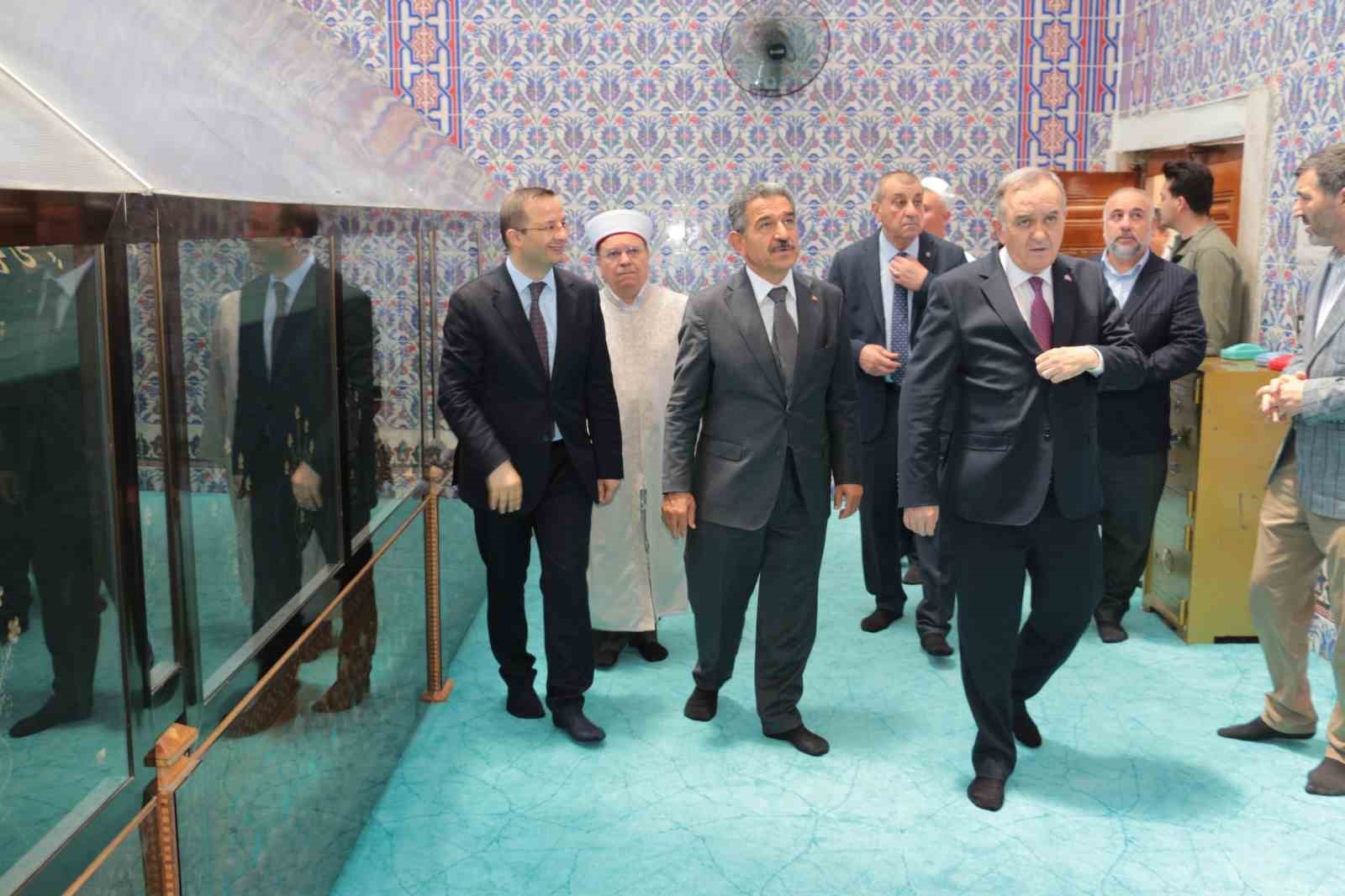 MHP Grup Başkan Vekili Akçay: "Devlet Bahçeli, terörsüz Türkiye politikası ile Hz Nuh’un gemisini yeniden inşa etti 8 mhp grup baskan vekili akcay devlet bahceli terorsuz turkiye politikasi ile hz nuhun gemisini Ie1MjDXX