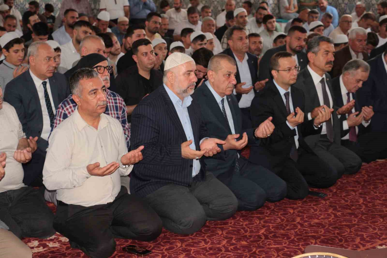 MHP Grup Başkan Vekili Akçay: "Devlet Bahçeli, terörsüz Türkiye politikası ile Hz Nuh’un gemisini yeniden inşa etti 5 mhp grup baskan vekili akcay devlet bahceli terorsuz turkiye politikasi ile hz nuhun gemisini abtcSihk