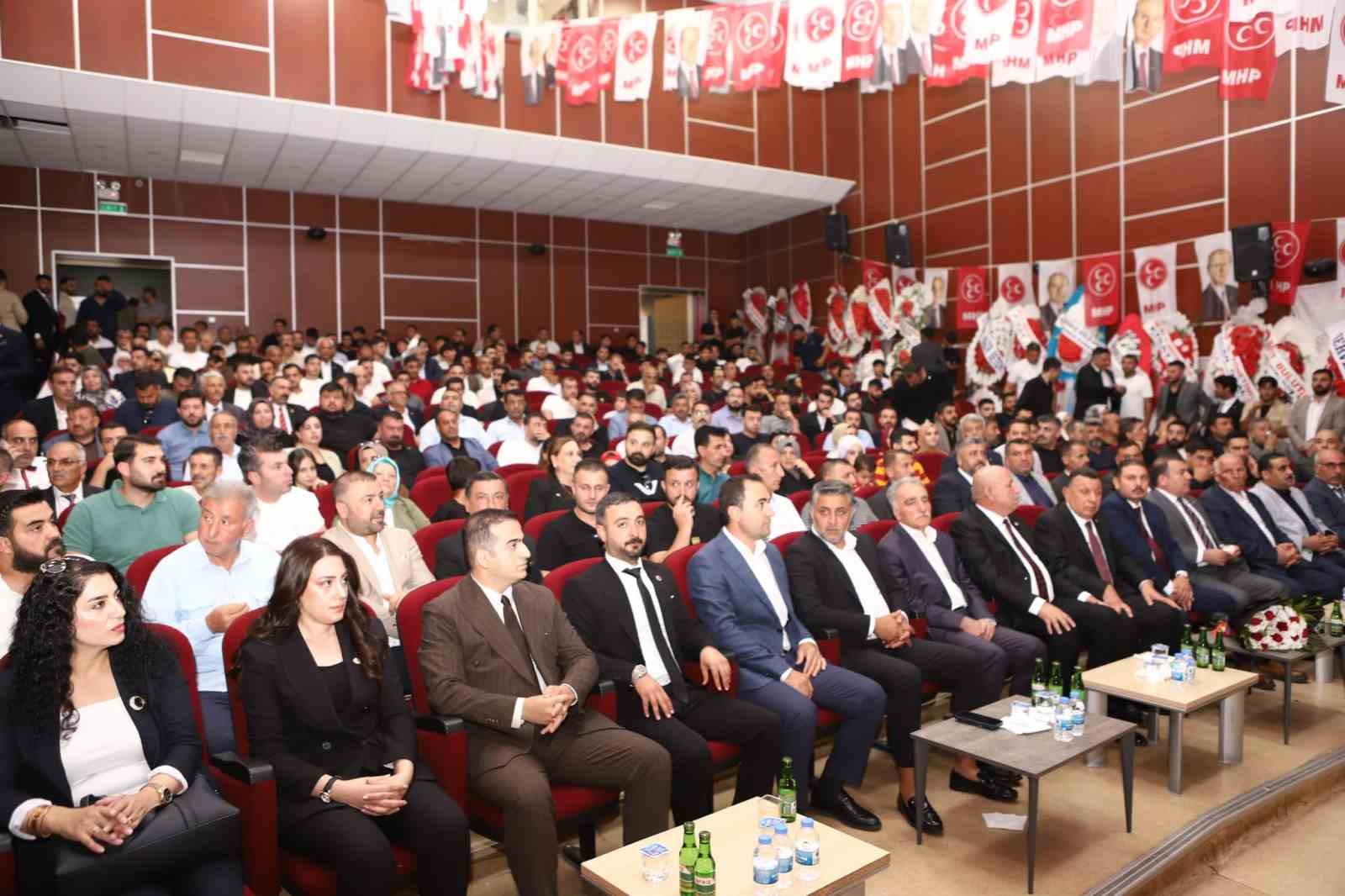 MHP Kayapınar Kongresinde Baver Bulut yeniden başkan seçildi 4 mhp kayapinar kongresinde baver bulut yeniden baskan secildi 0 4yC6A2PO