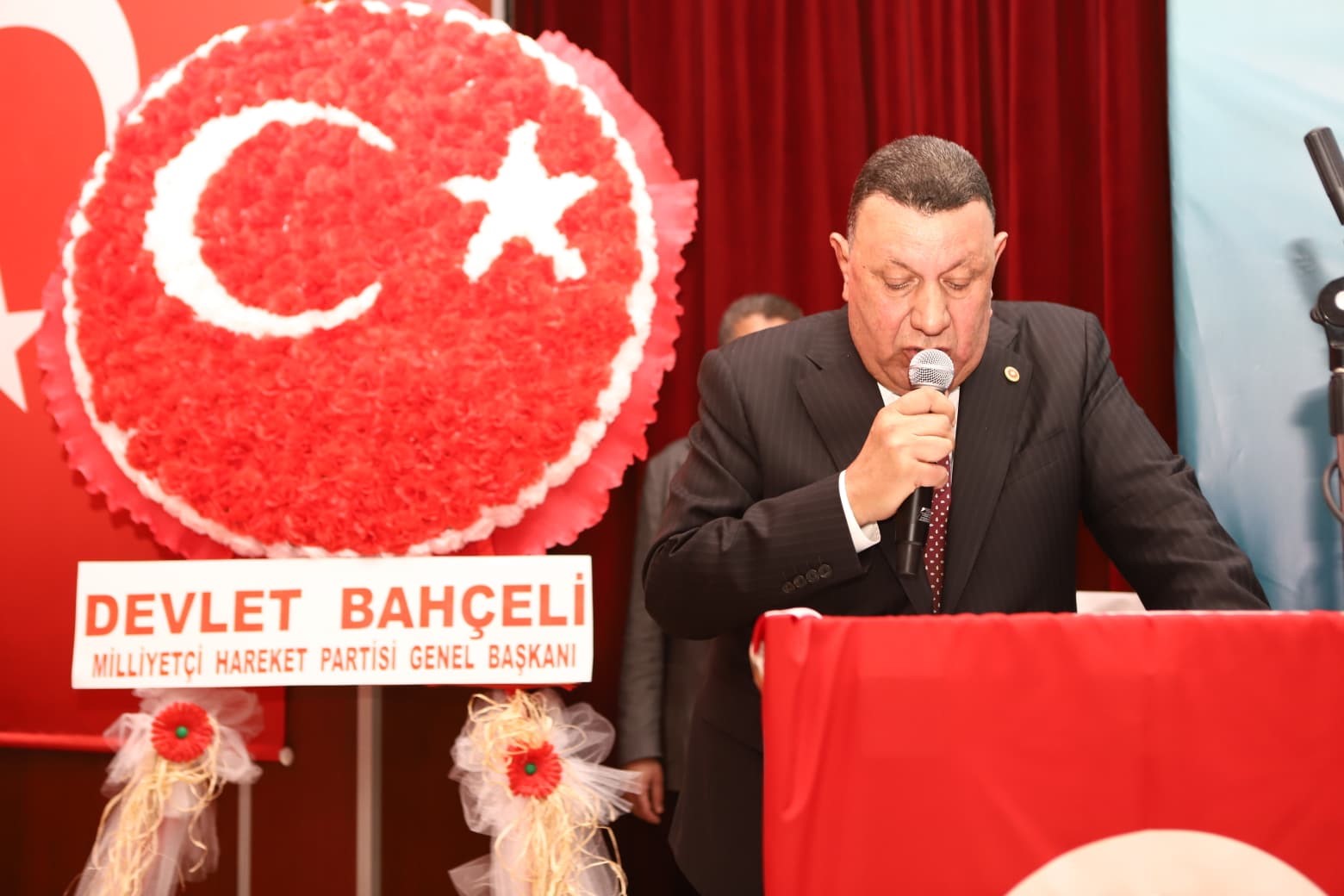 MHP Kayapınar Kongresinde Baver Bulut yeniden başkan seçildi 5 mhp kayapinar kongresinde baver bulut yeniden baskan secildi 1 ZAB5peSe