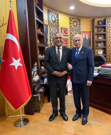 mhp-lideri-bahceli-diyarbakir-milletvekili-tanrikulu-ile-bir-araya-geldi-UXyQrxkY.jpg
