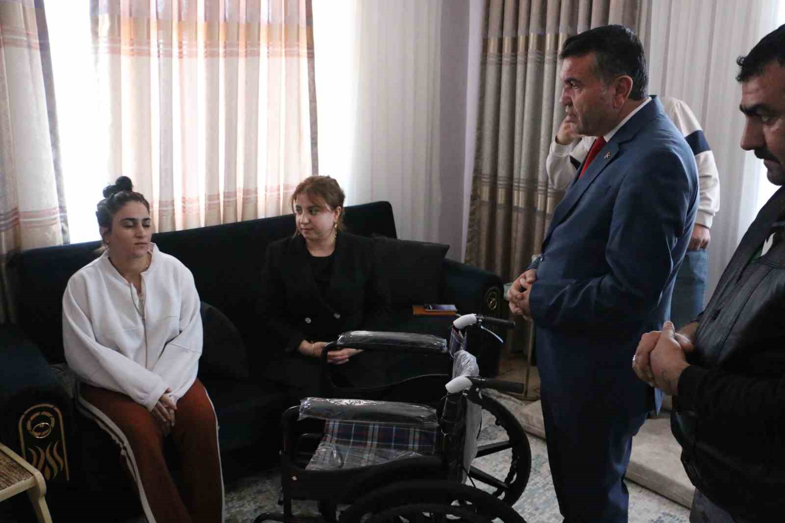 mhp sur ilce baskanligindan dunya engelliler gununde anlamli destek 1 nf3eEfkD