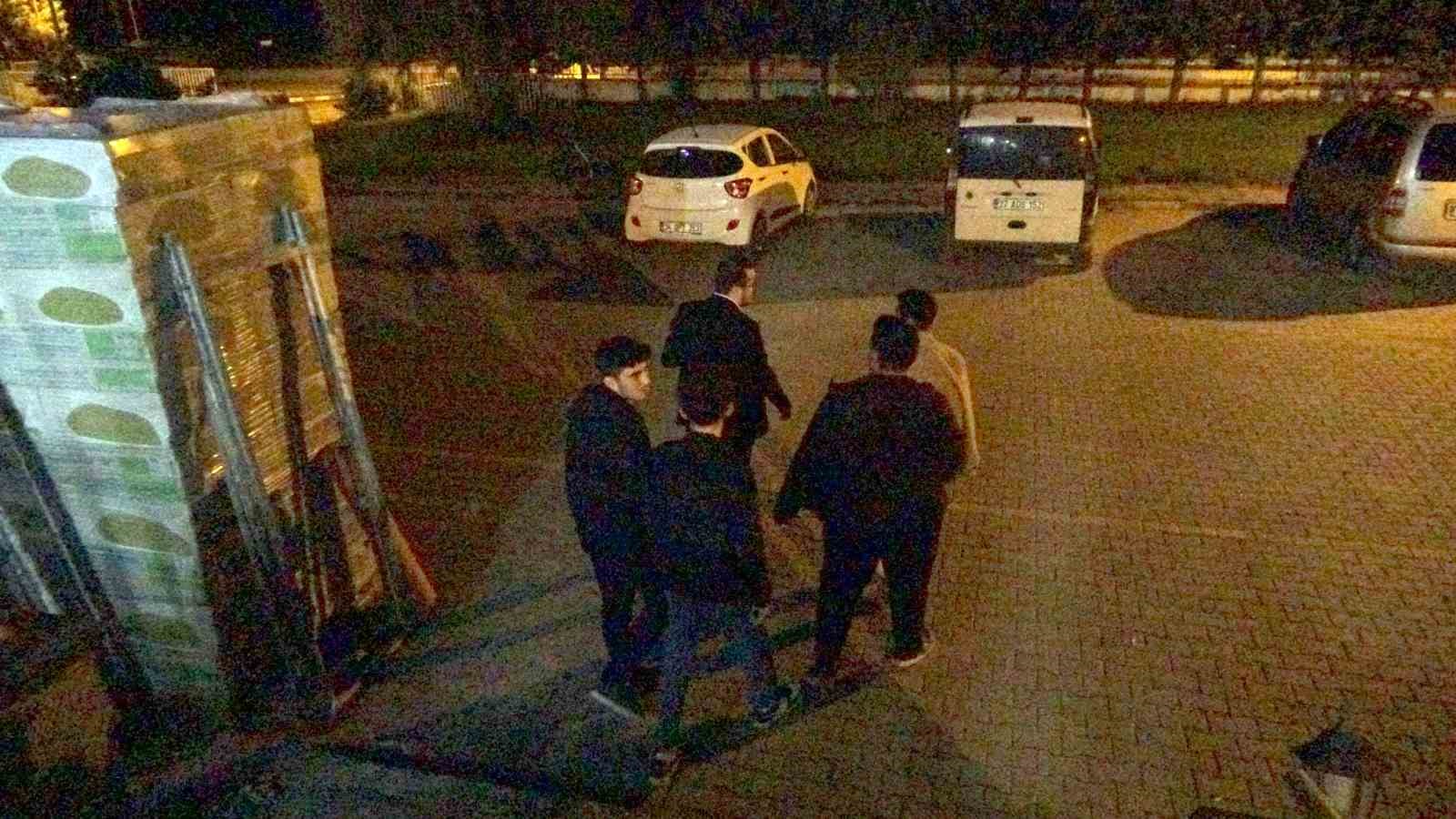 mide bulantisi ve kusma sikayetiyle cok sayida ogrenci hastaneye muracaat etti 5 prIUWGeh