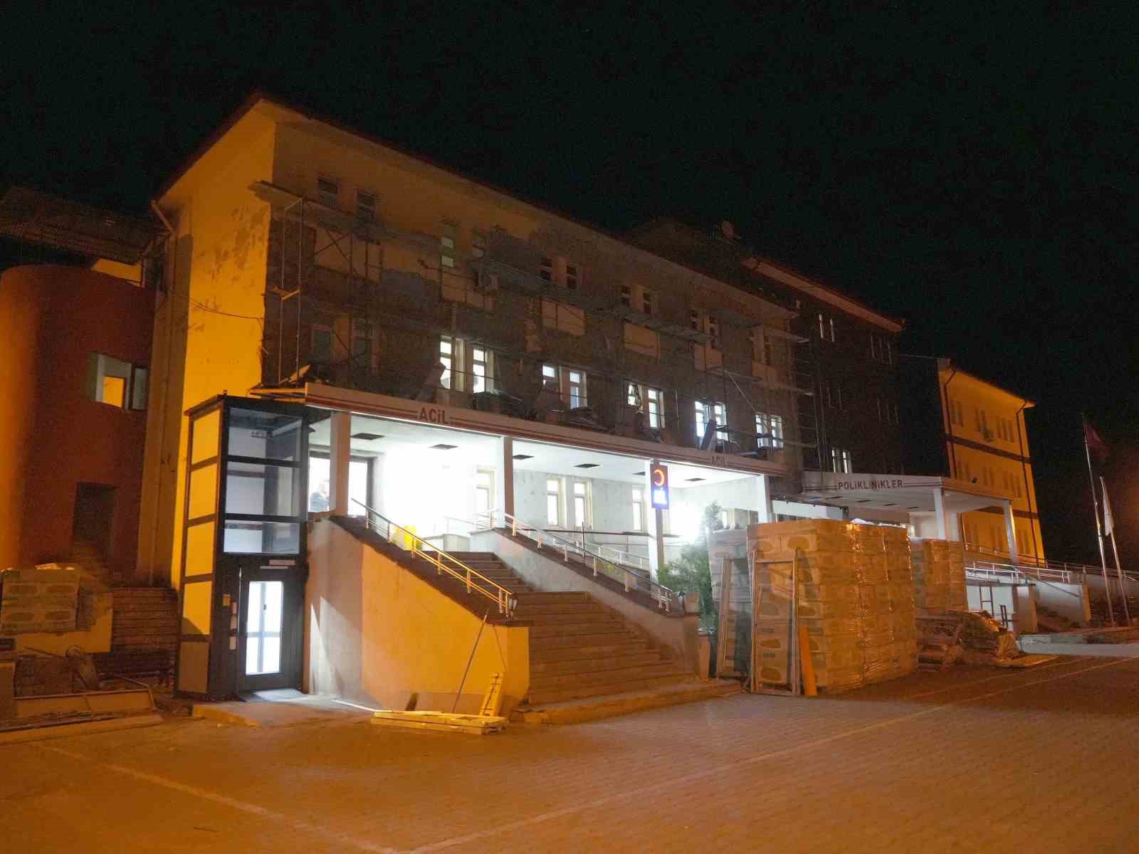 mide bulantisi ve kusma sikayetiyle cok sayida ogrenci hastaneye muracaat etti 6 ghkkZ6Sv