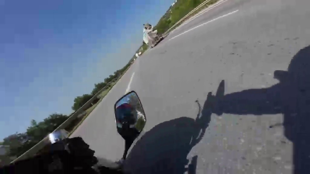 mikserden dusen malzeme motosiklet surucusunu olumle burun buruna getirdi 2 JQehFG62