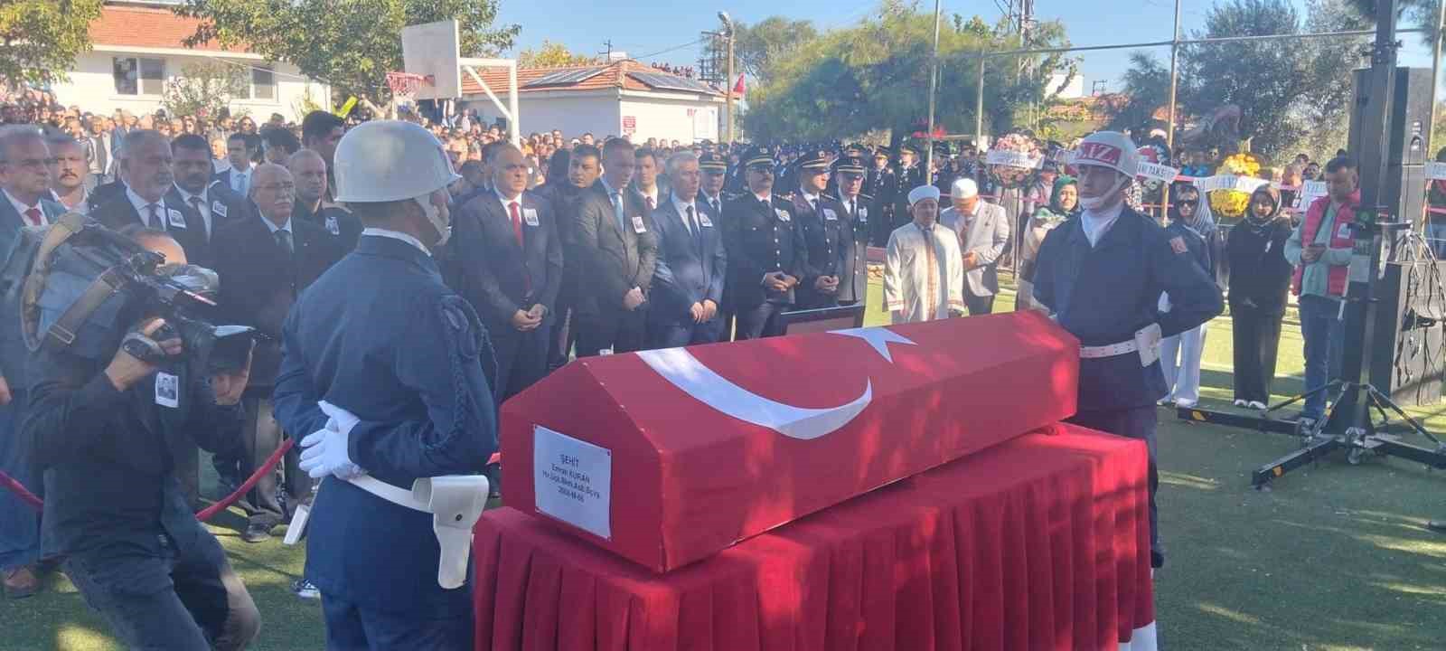 milasli sehit astsubay kuran son yolculuguna ugurlandi 2 JWviEv1B