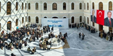 mill-egitim-akademisi-bakan-tekinin-verdigi-ilk-dersle-kapilarini-acti-eNBp8Xlh.jpg