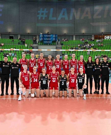 milletler-liginde-mucadele-edecek-a-milli-kadin-voleybol-takiminin-kadrosu-aciklandi-vmJzGi94.jpg