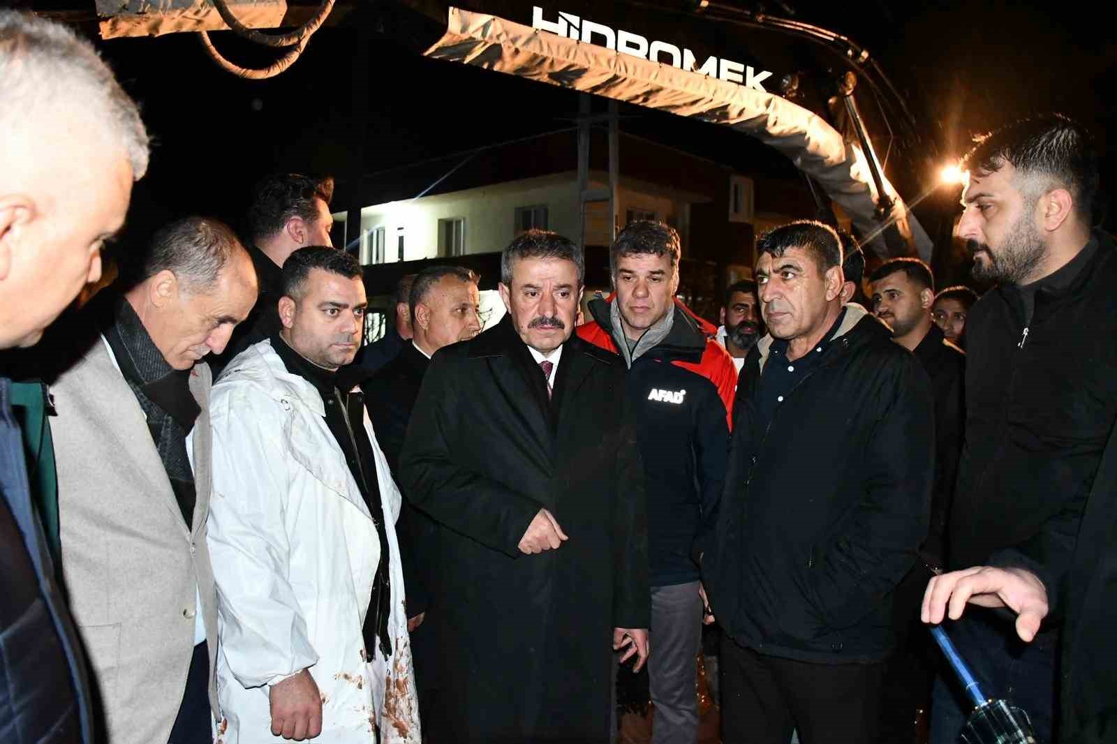milletvekili arslan tatar kasrikteki sel bolgesinde incelemelerde bulundu 5 nhaUwEnX
