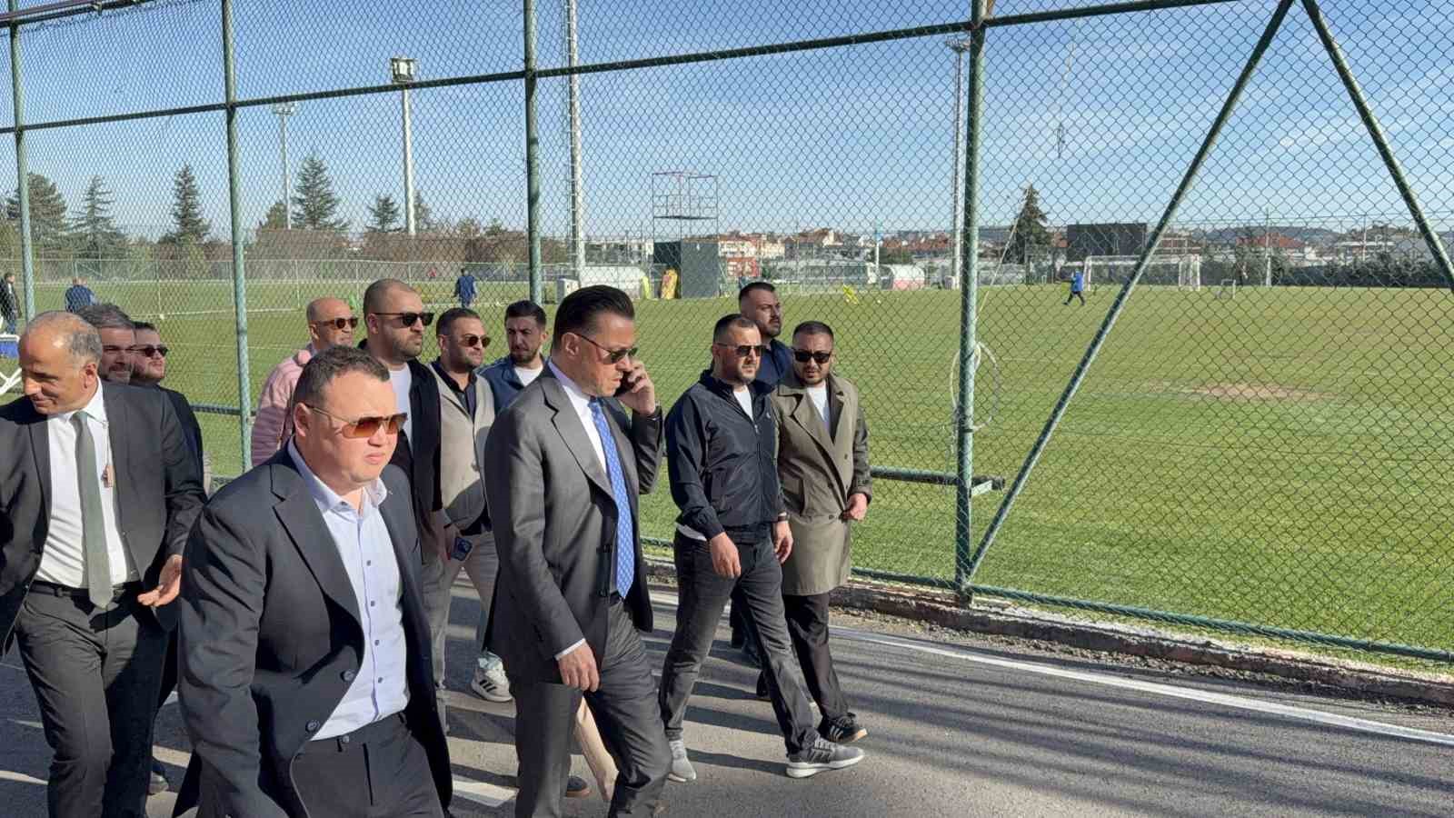Milletvekili Hatipoğlu’ndan Eskişehirspor’a 5 milyon TL’lik destek 7 milletvekili hatipoglundan eskisehirspora 5 milyon tllik destek 3 sBlartPJ