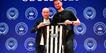 milli-basketbolcu-alperen-sengune-turkiyeye-deger-katanlar-odulu-PV4XANgk.jpg