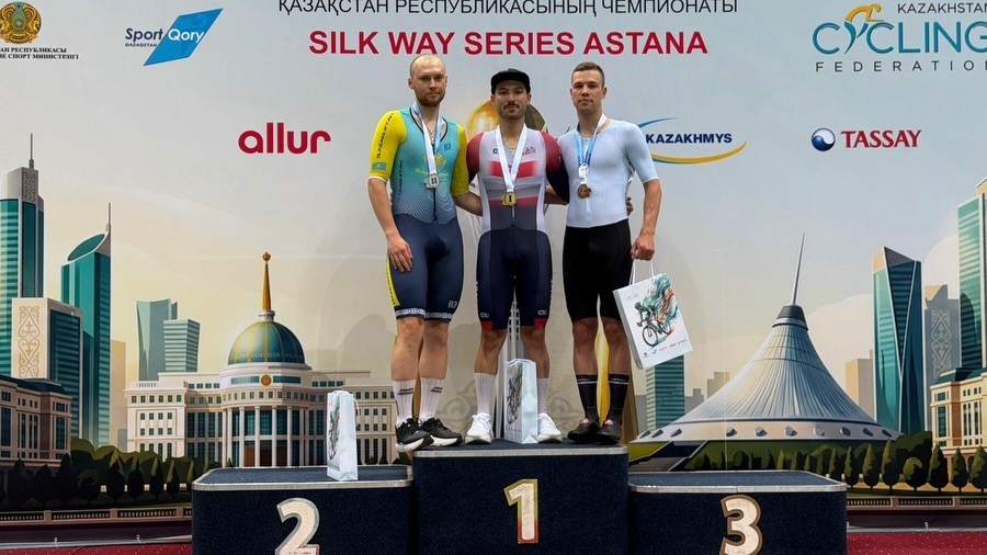 milli bisikletcilerden pist bisikleti yarislarinda altin ve gumus madalya 0
