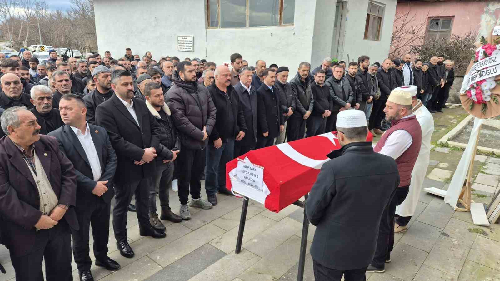 milli boksor seyda keser amasyada son yolculuguna ugurlandi 0 UnFPYOwK