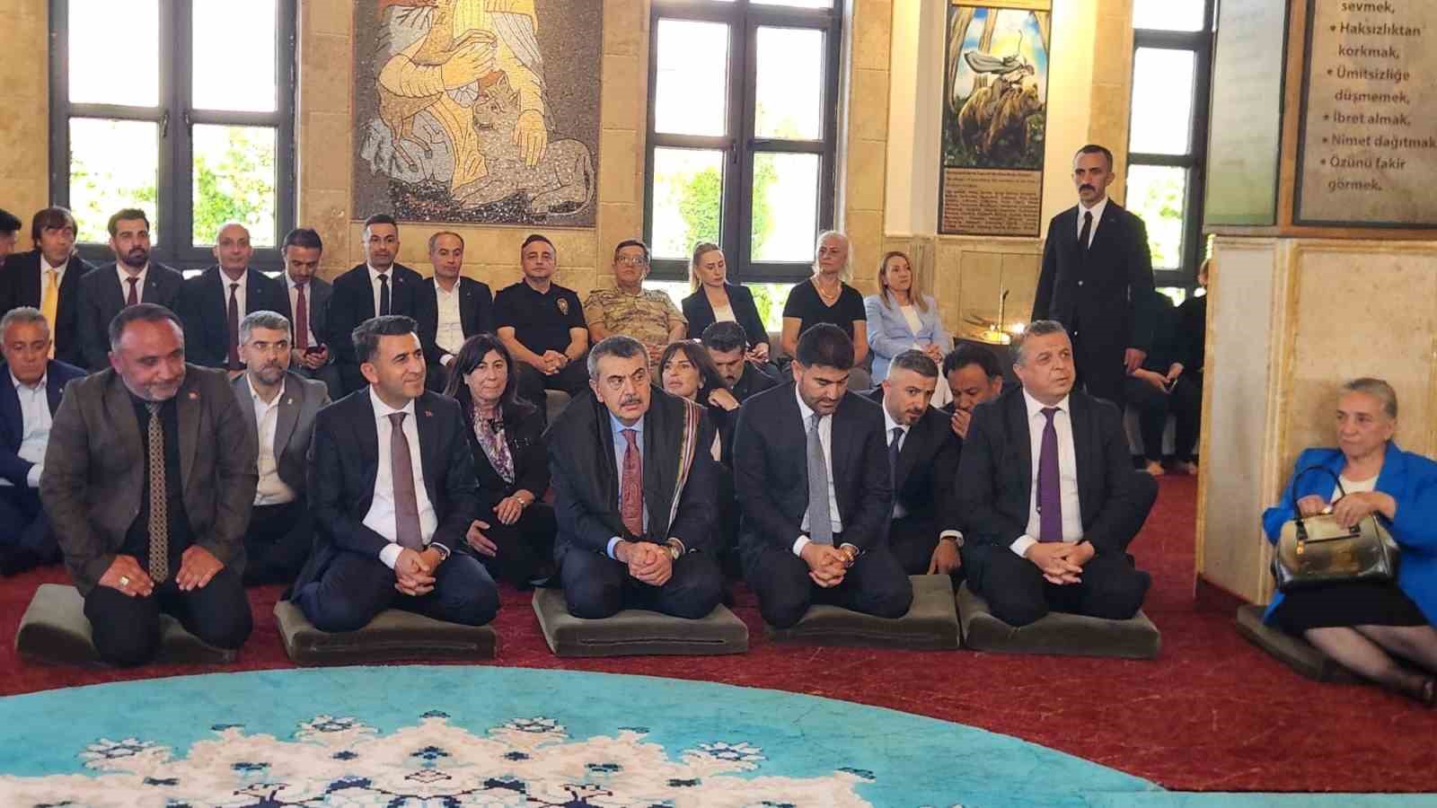 Milli Eğitim Bakanı Tekin: "12 modül şu anda Bakanlığımız tarafından uygulamaya hazır biçimde duruyor" 5 milli egitim bakani tekin 12 modul su anda bakanligimiz tarafindan uygulamaya hazir bicimde duruyor 4zGpM2nO