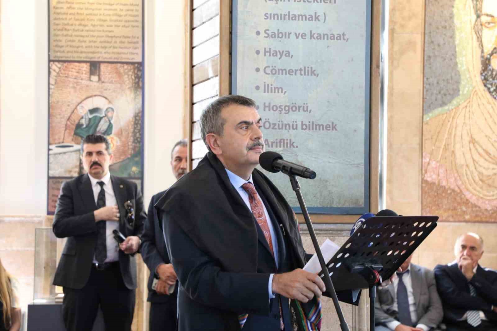 Milli Eğitim Bakanı Tekin: "12 modül şu anda Bakanlığımız tarafından uygulamaya hazır biçimde duruyor" 4 milli egitim bakani tekin 12 modul su anda bakanligimiz tarafindan uygulamaya hazir bicimde duruyor Ek3htRw2