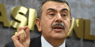 milli-egitim-bakani-tekin-chpde-olanlari-seyretmekten-ulkem-adina-utaniyorum-X9axDrdl.jpg