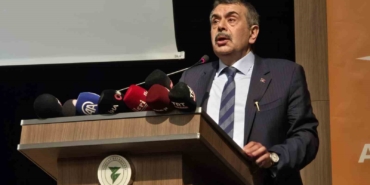 milli-egitim-bakani-tekin-ekrem-imamoglu-ozgur-ozel-iliskisini-tosun-pasa-filmine-benzetiyorum-YpRiS3GF.jpg