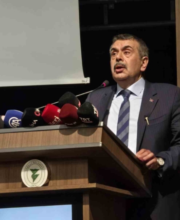 milli-egitim-bakani-tekin-ekrem-imamoglu-ozgur-ozel-iliskisini-tosun-pasa-filmine-benzetiyorum-YpRiS3GF.jpg
