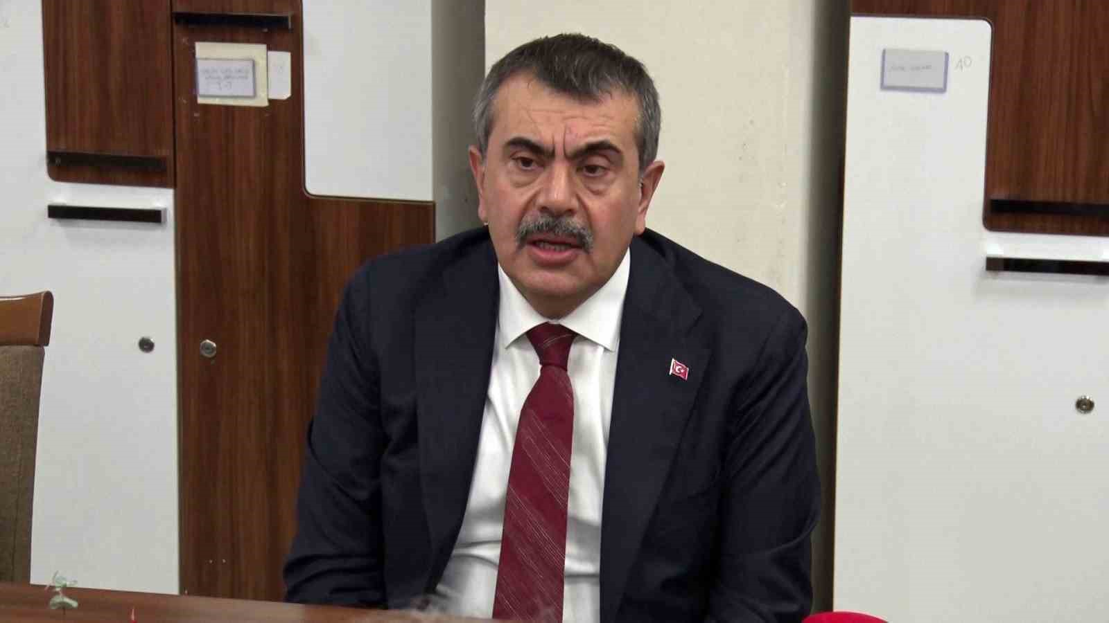 Milli Eğitim Bakanı Tekin: "Karar alma mekanizmalarımızı sağlıklı, demokratik, özgürlükçü bir perspektifle yürütmeye çalışıyoruz" 6 milli egitim bakani tekin karar alma mekanizmalarimizi saglikli demokratik ozgurlukcu bir perspektifle yurutmeye calisiyoruz kjMFEc92