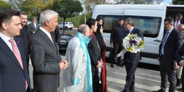 milli-egitim-bakani-tekin-terorsuz-turkiye-surecine-sahip-cikmak-en-cok-da-bu-ulkenin-rtPrhEwI.jpg