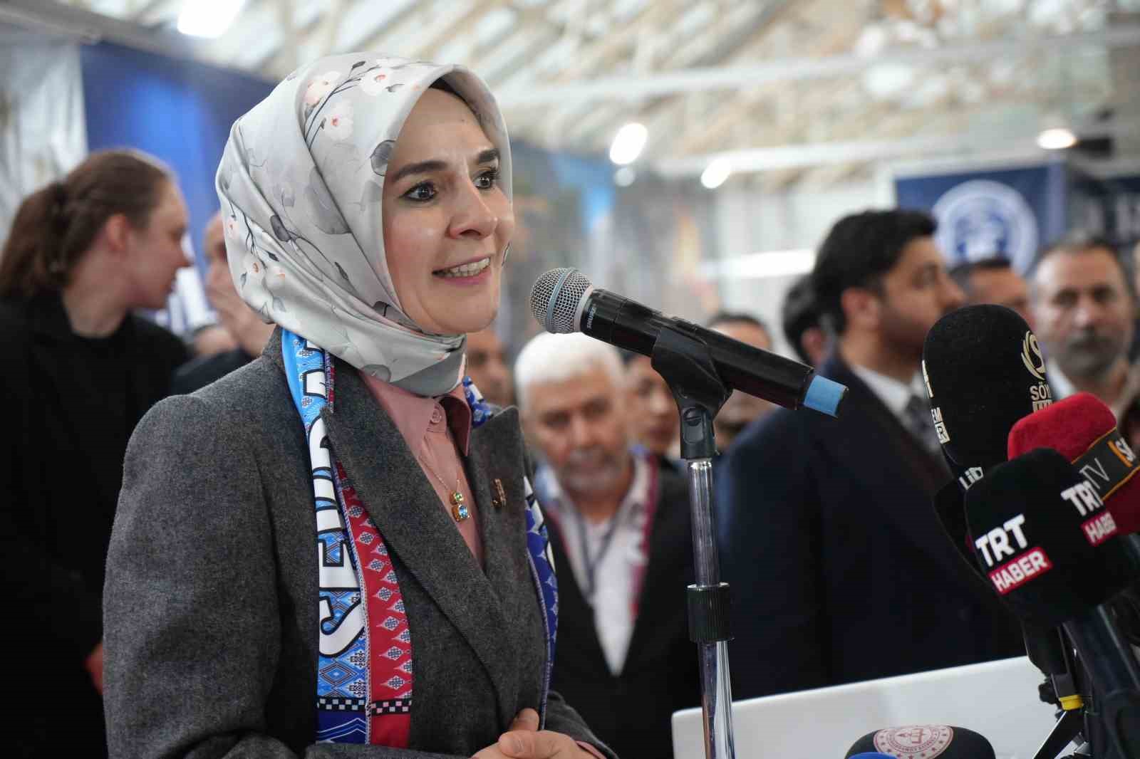 Milli Eğitim Bakanı Tekin: "Türkiye Cumhuriyeti’nin en önemli mihenk taşlarından biri Erzurum’dur" 5 milli egitim bakani tekin turkiye cumhuriyetinin en onemli mihenk taslarindan biri erzurumdur 1 lGHth6kH