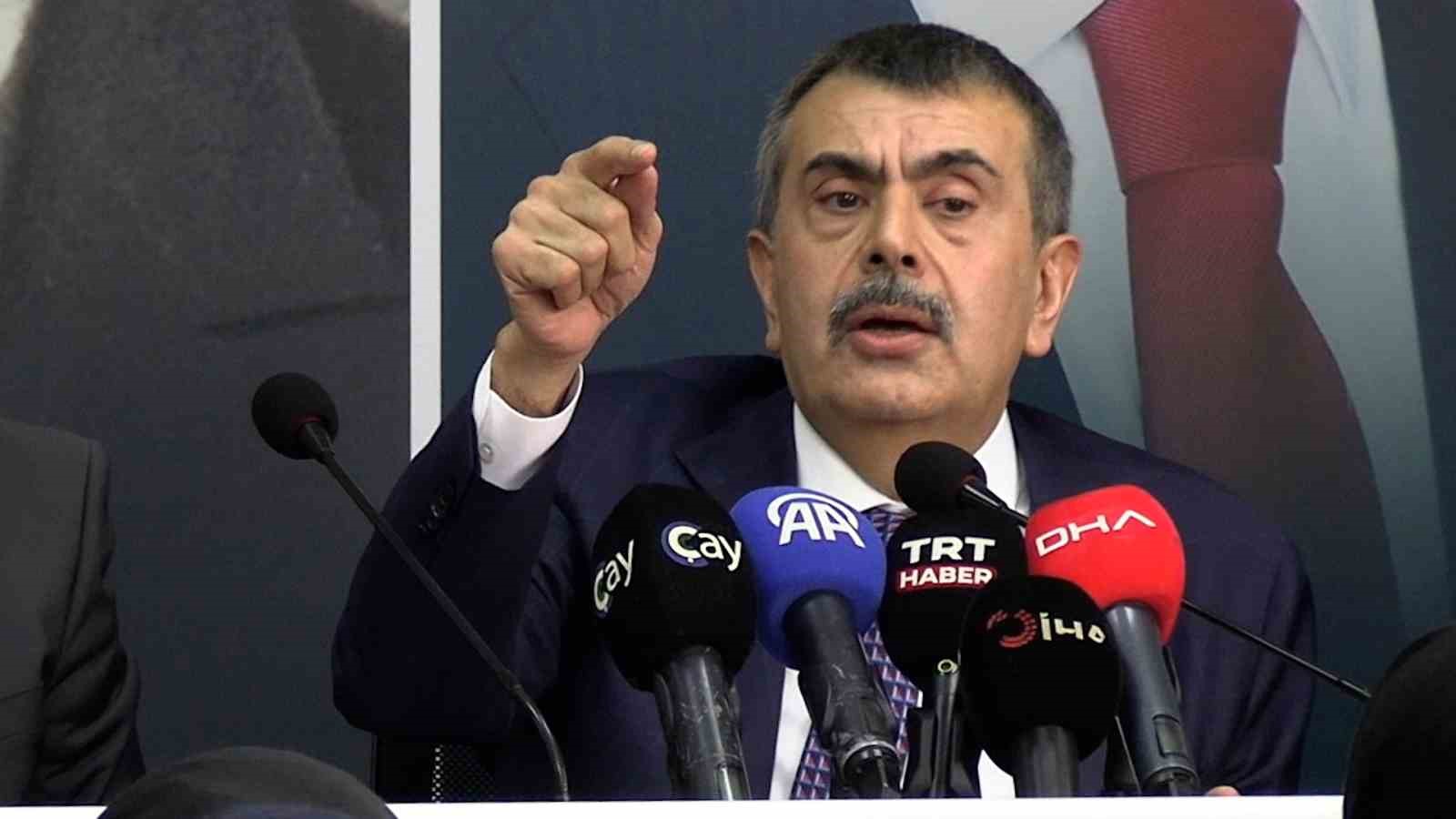 Milli Eğitim Bakanı Yusuf Tekin: "Haçlı Seferleri kavramını tarih müfredatından çıkardım" 6 milli egitim bakani yusuf tekin hacli seferleri kavramini tarih mufredatindan cikardim 2 6i6RejGy