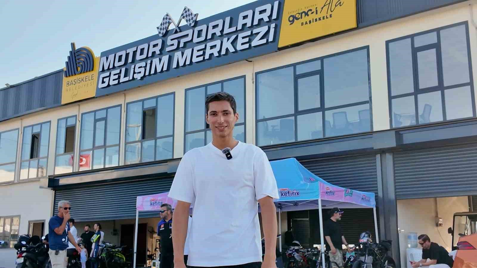 milli motosikletciler ve oyuncu kivanc tatlitug kocaelide piste cikti 3 IbUqmREU