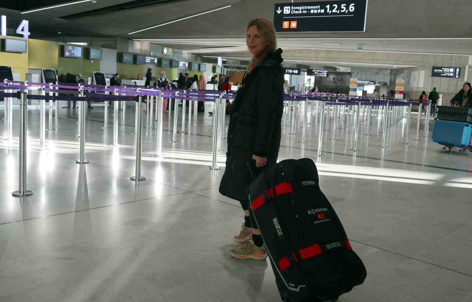 milli rallici burcu cetinkaya suudi arabistanda piste cikacak 2 v76dlXOL