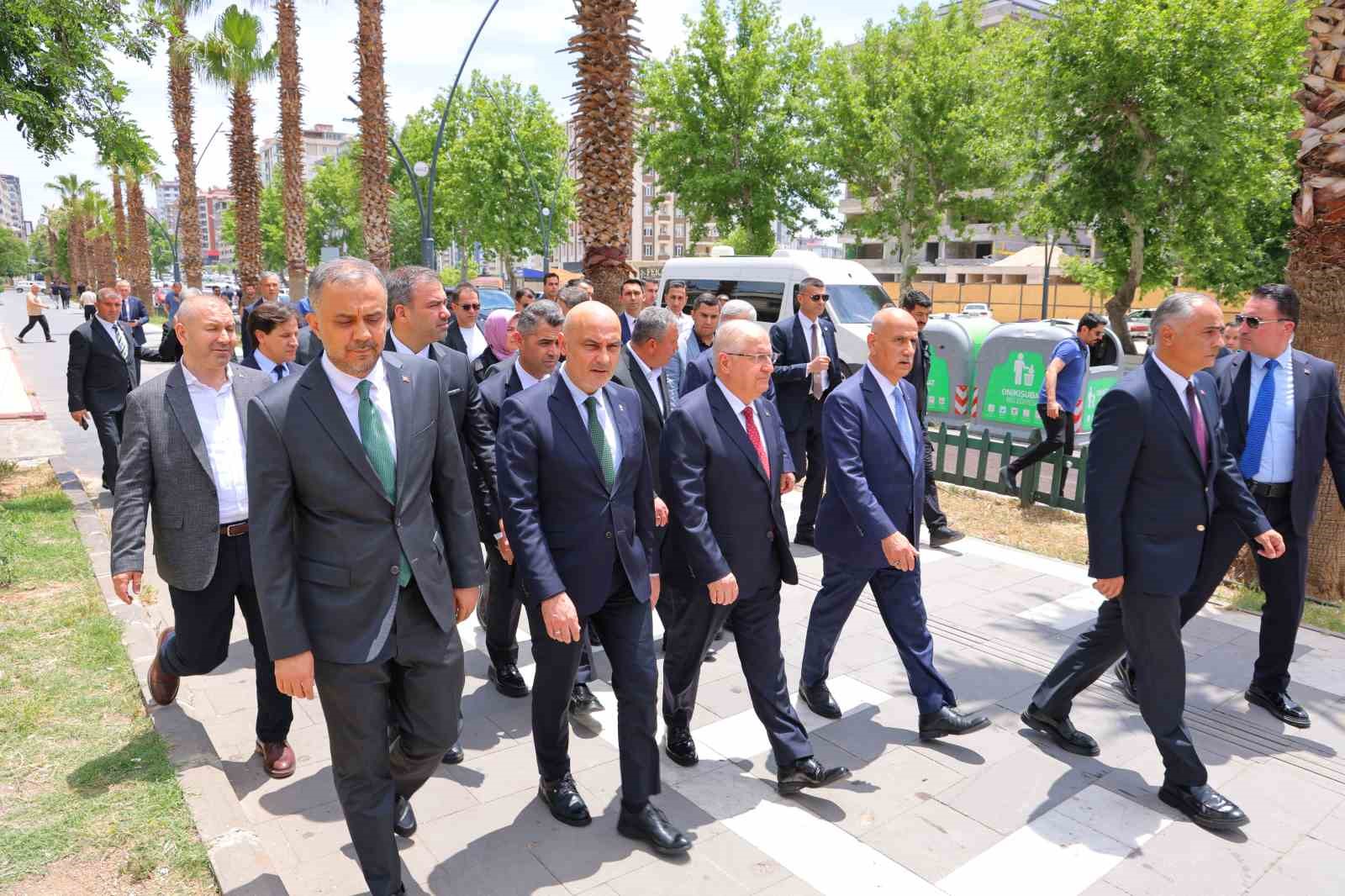 Milli Savunma Bakanı Güler Kahramanmaraş’ta 5 milli savunma bakani guler kahramanmarasta 1