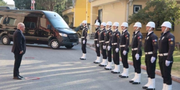 milli-savunma-bakani-guler-konyada-FZ8DK47H.jpg