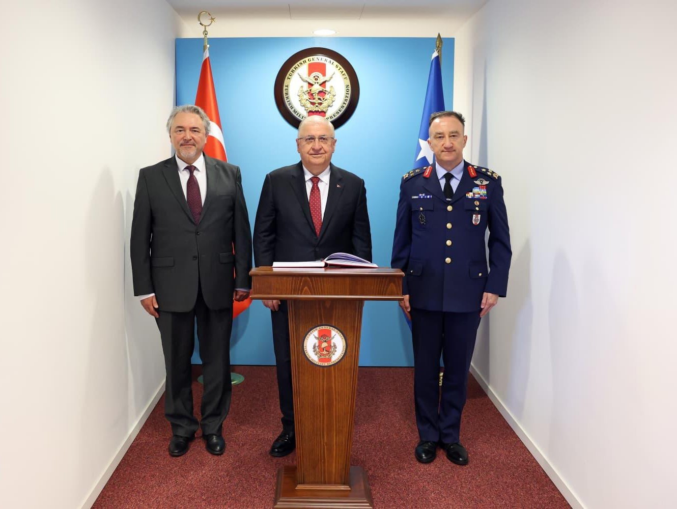 Milli Savunma Bakanı Güler, NATO Karargahı’nda 6 milli savunma bakani guler nato karargahinda 2 l8qeX4AZ