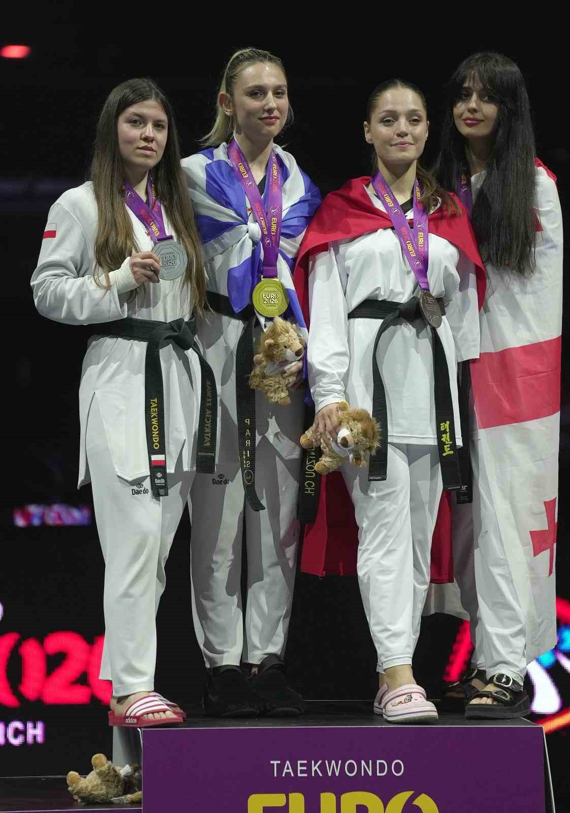milli taekwondoculardan 5 madalya 6 jfvRXbU7