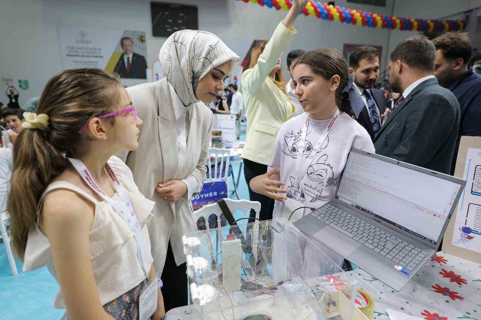 milli teknoloji hamlesinin genc temsilcileri uzay yasamini tasarliyor 1 nPucE4QR