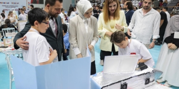milli-teknoloji-hamlesinin-genc-temsilcileri-uzay-yasamini-tasarliyor-9vWQpHif.jpg