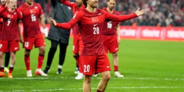 millilerde-galibiyet-uclusu-ferdi-kadioglu-ve-arda-gulerden-PjQK9a3Z.jpg