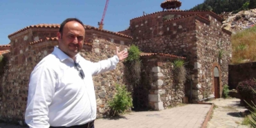 milyonlar-harcandi-tarihi-hamam-yeniden-curumeye-terk-edildi-1pmatRTX.jpg