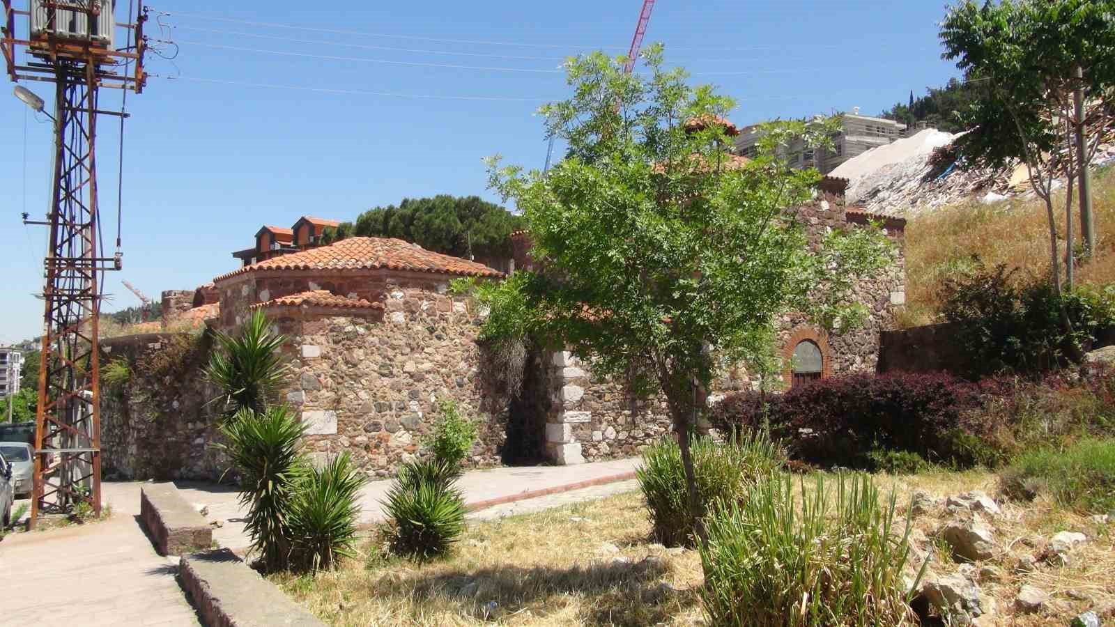 milyonlar harcandi tarihi hamam yeniden curumeye terk edildi 5 r11wfchE