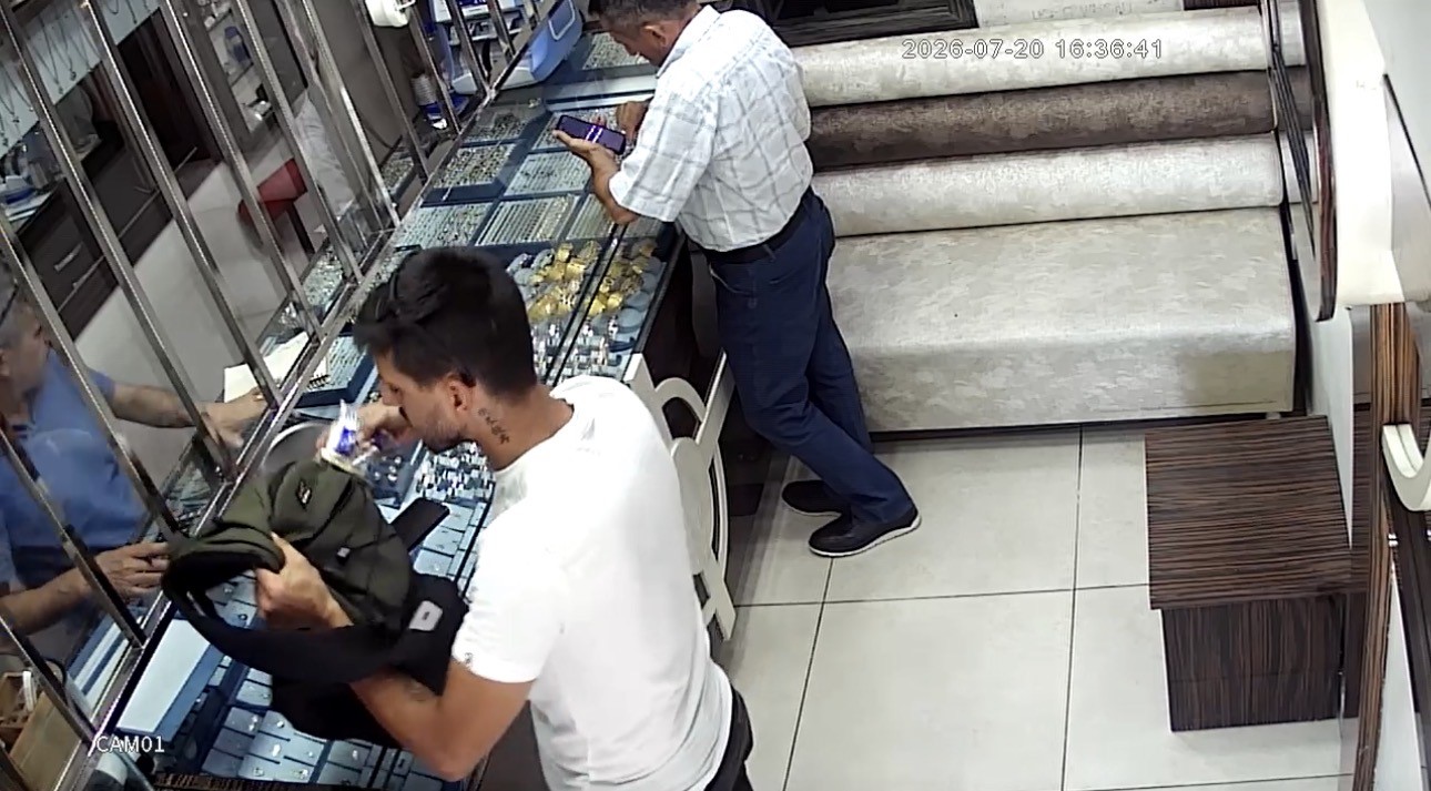 milyonlarca lira degerindeki altinlari alip sirra kadem basti 2 q1ecVrlp