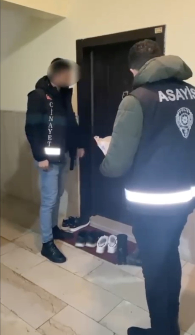milyonlarca liralik vurgun yapan sebekenin cokertildigi operasyonda 7 tutuklama 1 lVqFf2bZ
