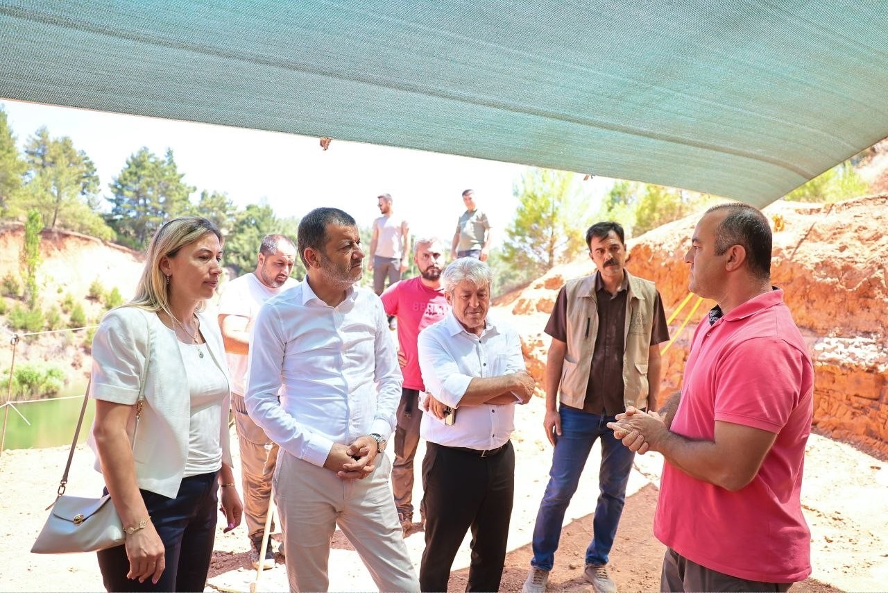 milyonlarca yillik fosil kalintilari gecmisin karanligina isik tutuyor 3 y9f8j3F3
