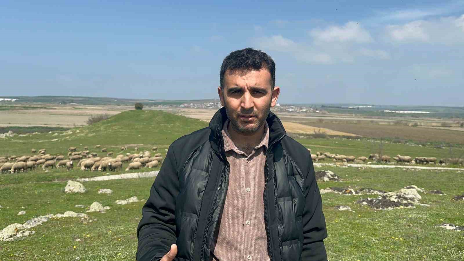 milyonluk kocun kuzulari icin bugunden siraya girdiler 4 vVysKMp3