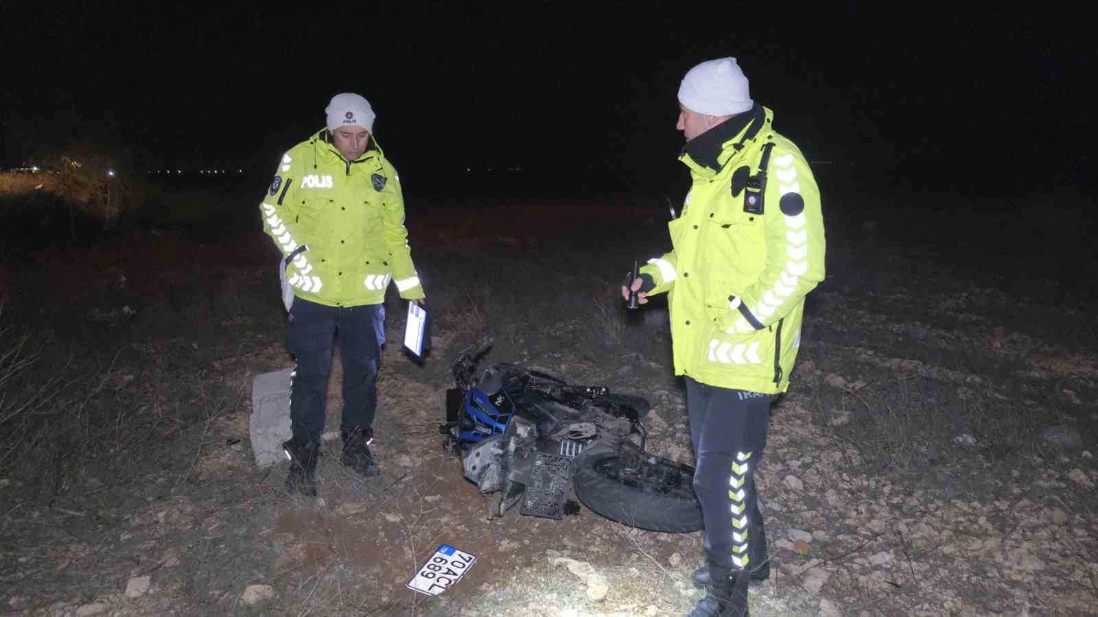 minibuse arkadan carpan motosiklet 70 metre suruklendi 1 yarali 5 D22DkvdL