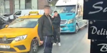 minibuste-taciz-iddiasi-bicakli-gerginlige-donustu-d5vEaExr.jpg