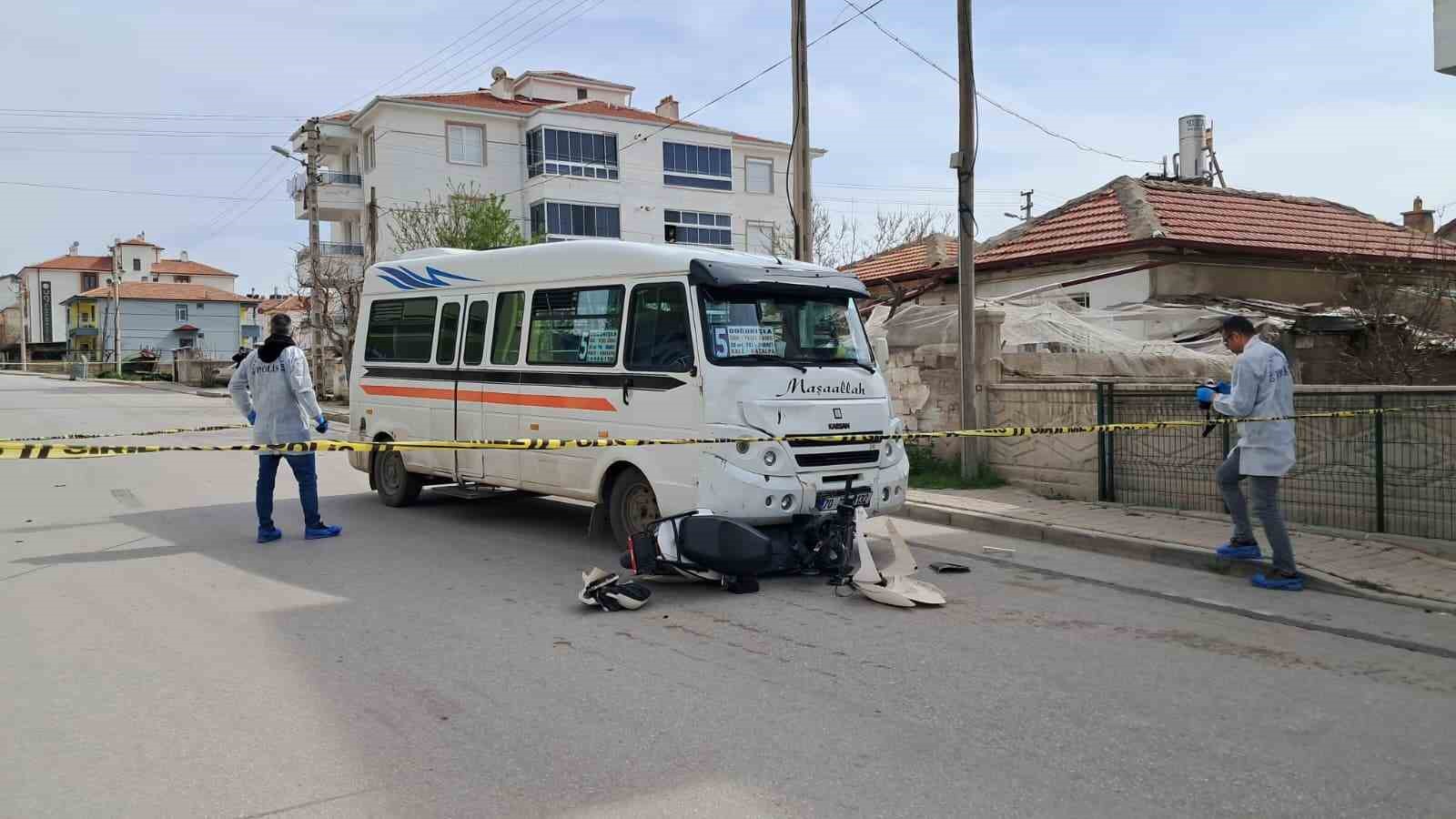 minibusun carptigi elektrikli bisikletteki 2 cocuk agir yaralandi 0 uhw6UUPk