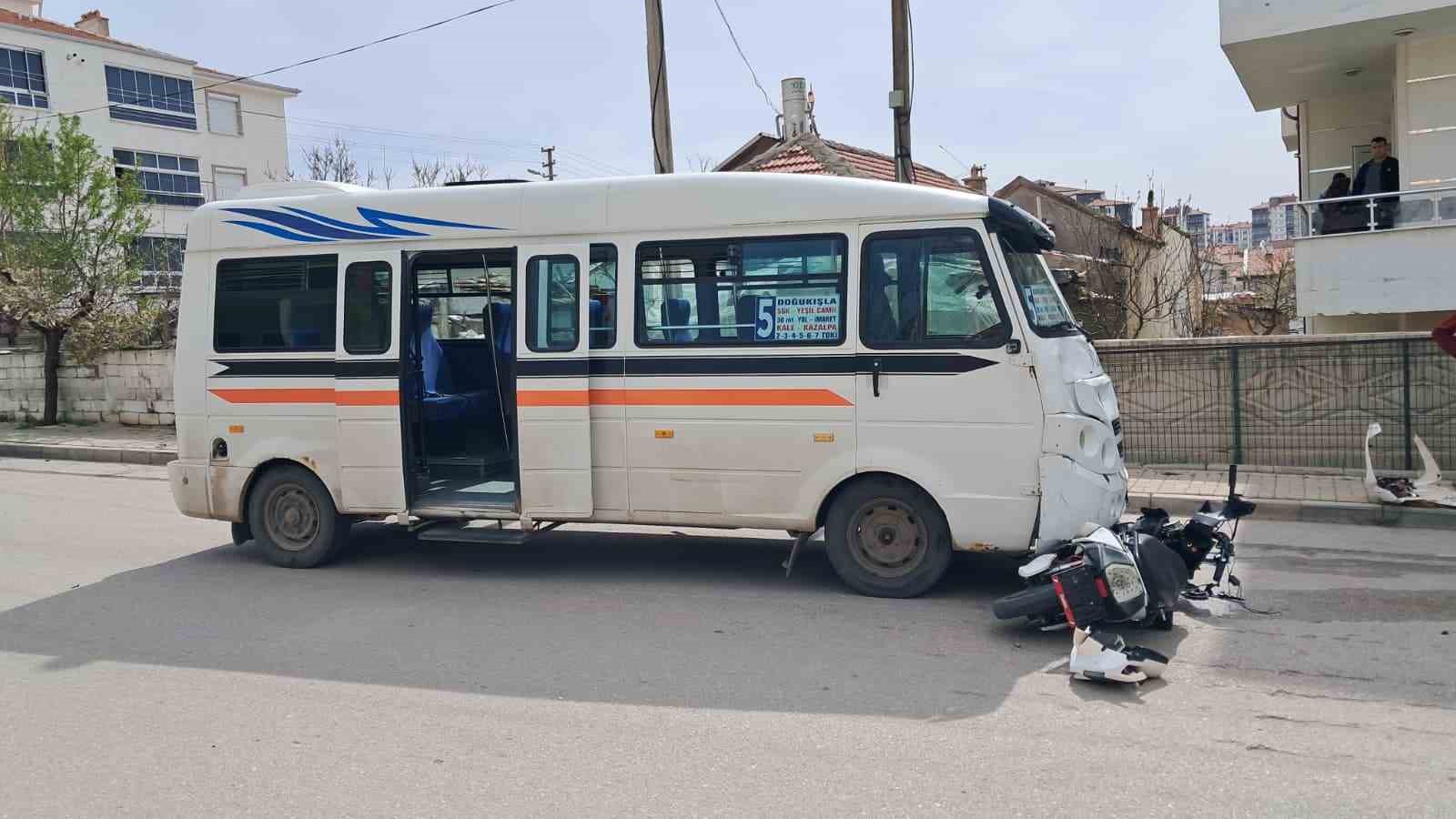 minibusun carptigi elektrikli bisikletteki 2 cocuk agir yaralandi 2 UTESuT6S