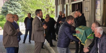 minik-aybars-gozyaslariyla-son-yolculuguna-ugurlandi-3IyvICVV.jpg