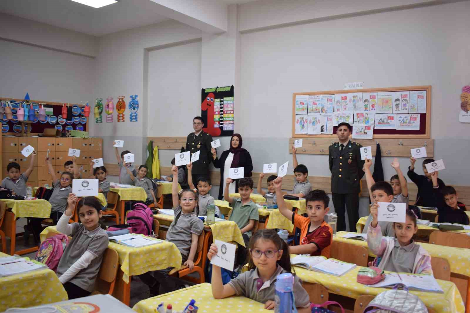 minik ogrencilerden mehmetcige duygu dolu mektuplar 4 ILYRWgdY