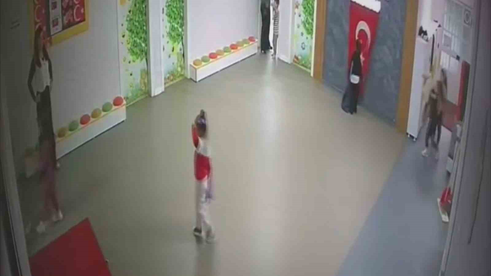 minik ogrencilerin bayrak hassasiyeti duygulandirdi 3 qCPOn7wz