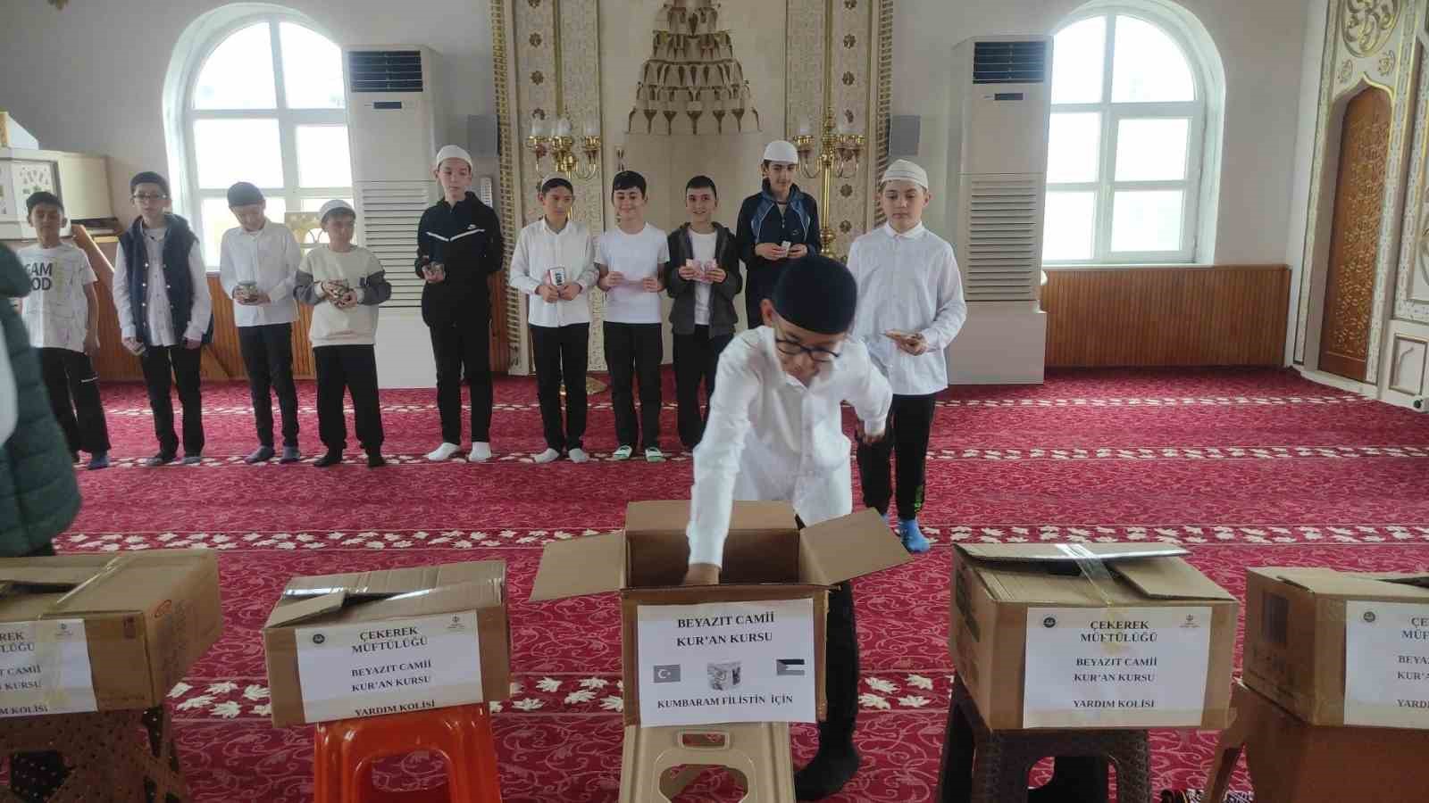 minik yureklerden buyuk vefa kuran kursu ogrencileri ramazan sevinicini paylasti 3 kQ79eUT2
